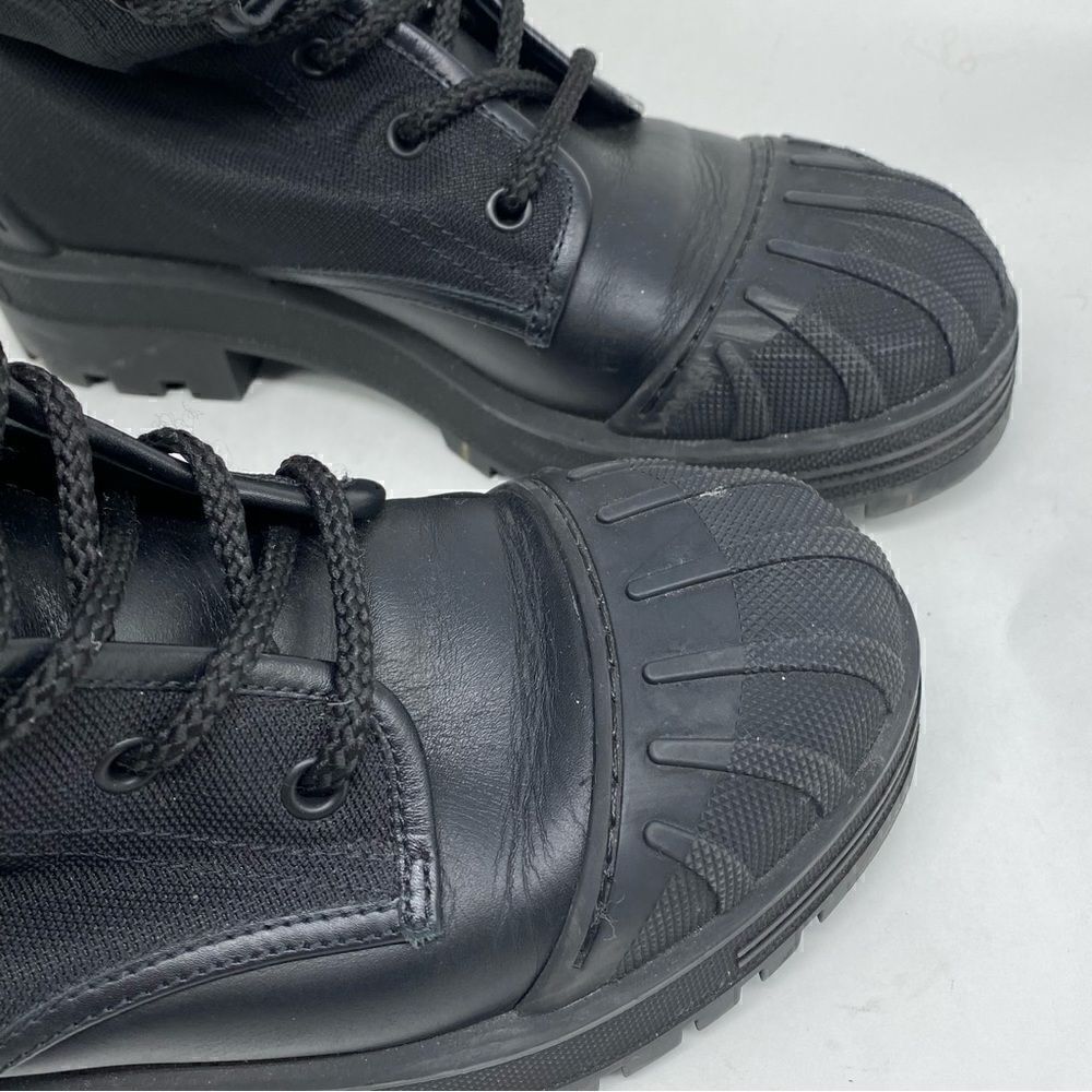 Christian Dior D-Major Ankle Boot - Picture 3 of 7